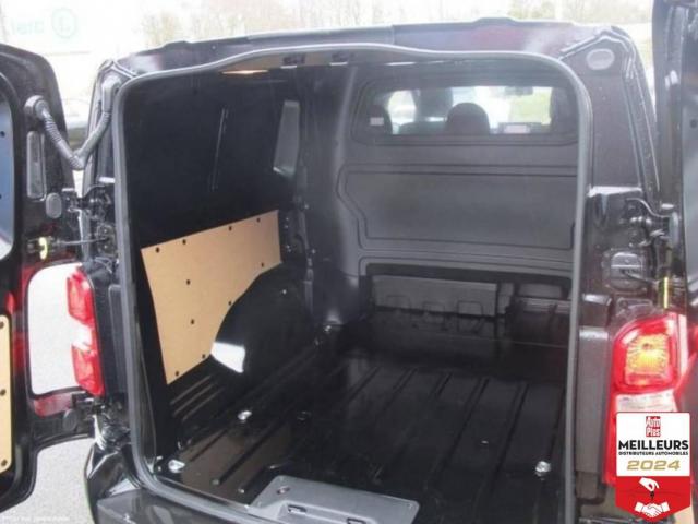 Citroen Jumpy image 2