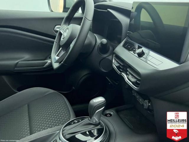 Nissan Juke image 8