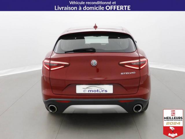 Alfa Romeo Stelvio image 6