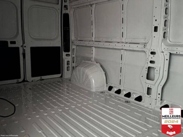 Peugeot Boxer image 4