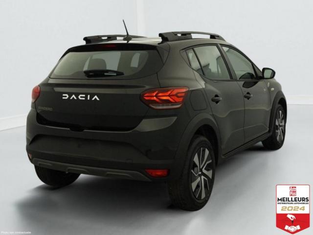 Dacia Sandero image 2