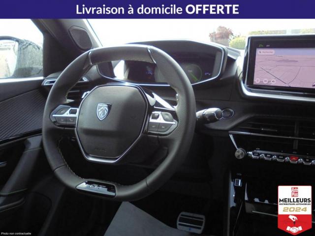 Peugeot 2008 image 2