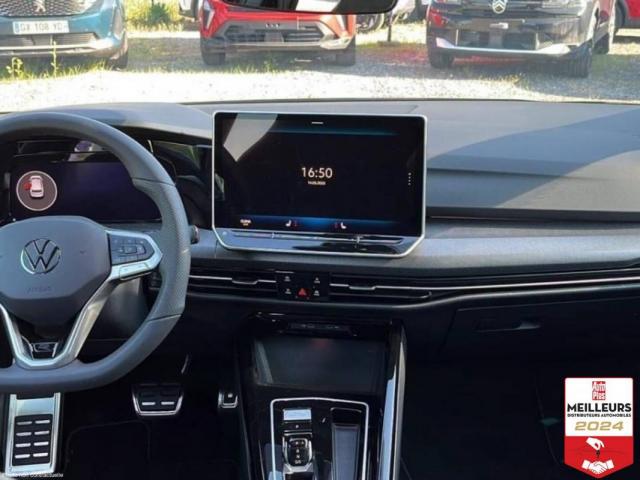 Volkswagen Golf image 8