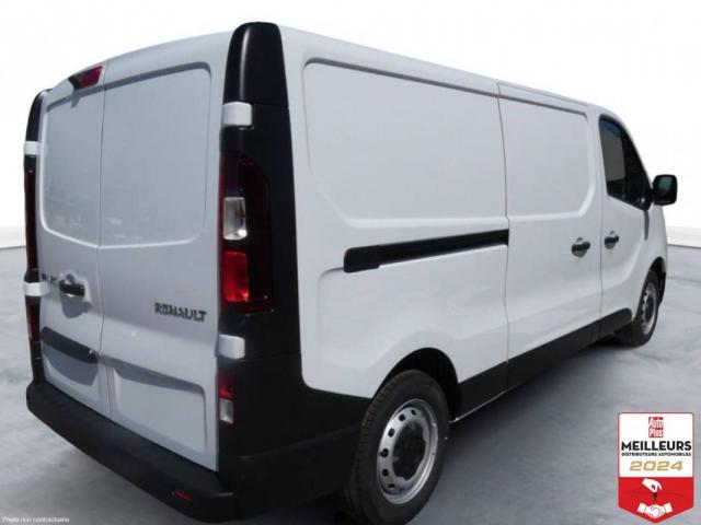 Renault Trafic image 2