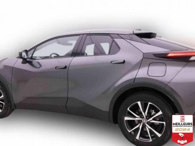Toyota C-Hr image 2