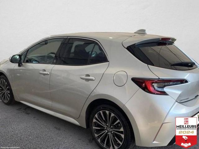 Toyota Corolla image 2