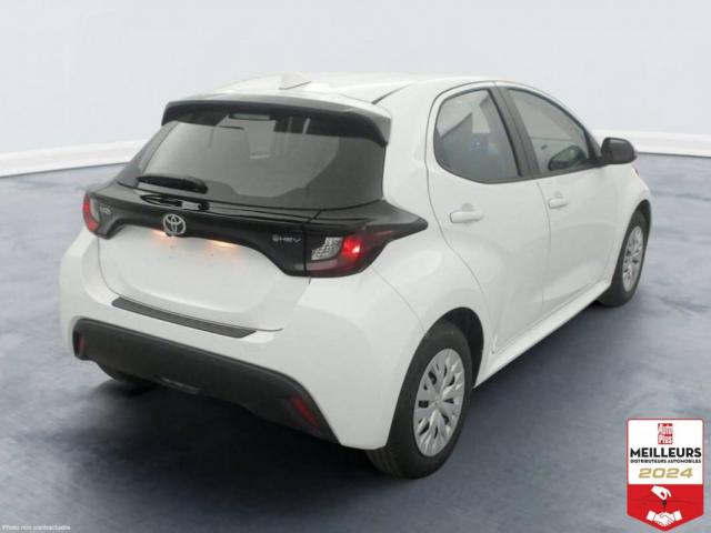 Toyota Yaris image 2