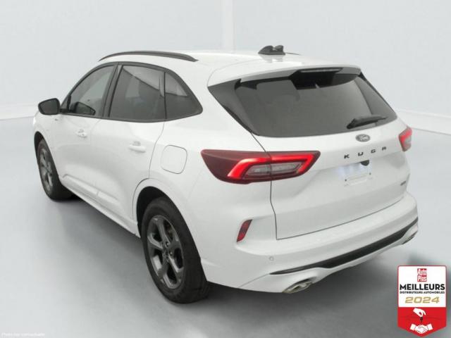 Ford Kuga image 3