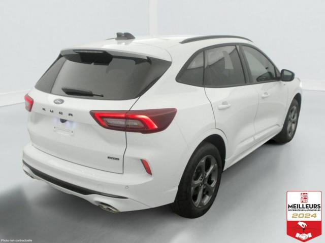 Ford Kuga image 9