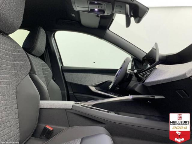 Peugeot 3008 image 2