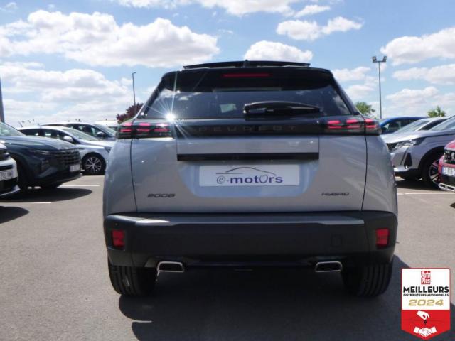 Peugeot 2008 image 8