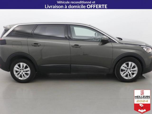 Peugeot 5008 image 2