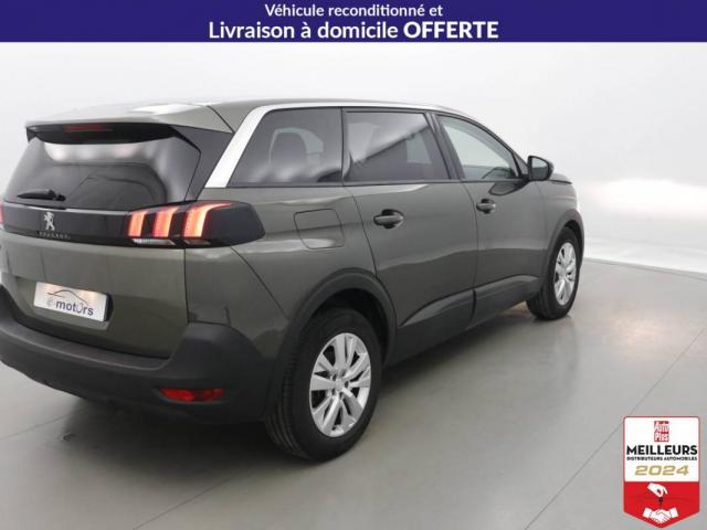 Peugeot 5008 image 6