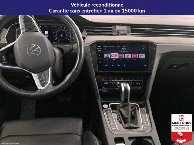 Volkswagen Passat image 1
