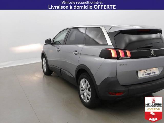 Peugeot 5008 image 8