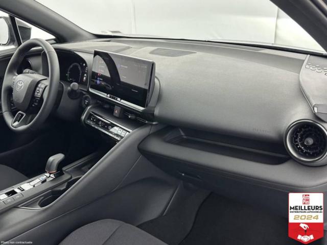 Toyota C-Hr image 6
