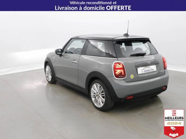 Mini Hatch image 2