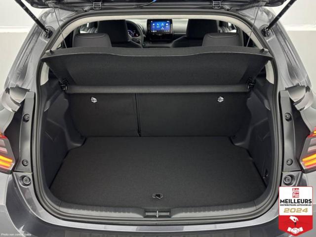 Toyota Yaris image 3