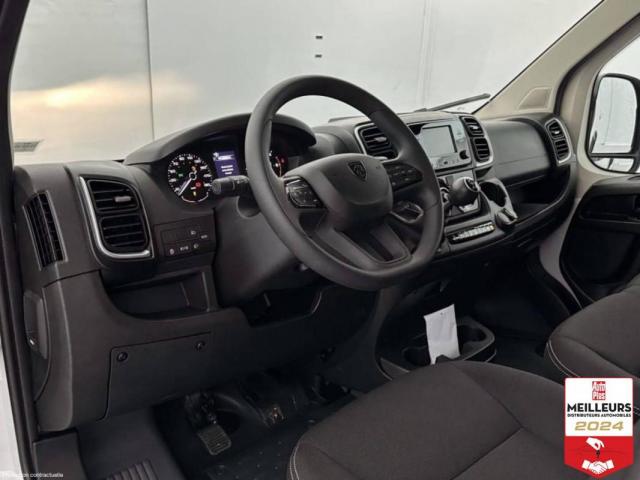 Peugeot Boxer image 6
