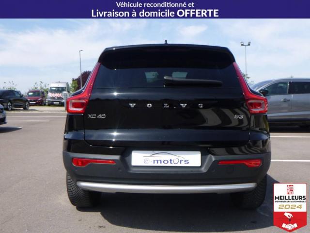 Volvo Xc40 image 2