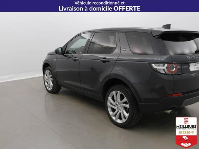 Land Rover Discovery Sport image 3