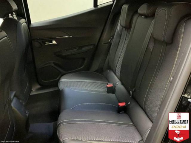 Peugeot 2008 image 2