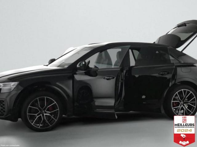 Audi Q8 image 1
