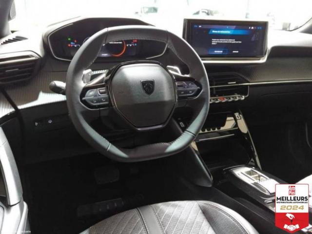 Peugeot 2008 image 6