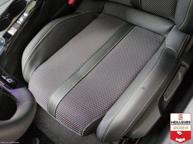Peugeot 2008 image 9