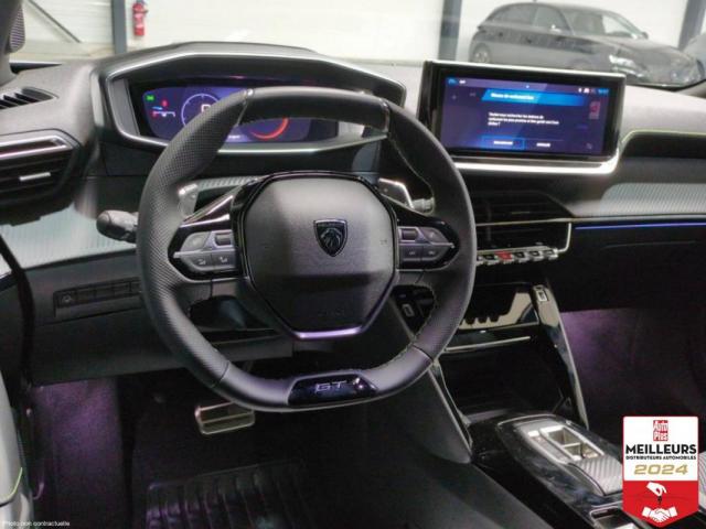 Peugeot 2008 image 8