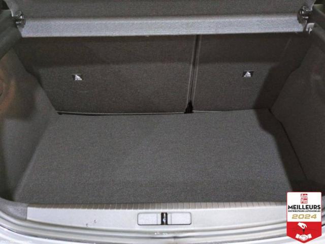 Peugeot 208 image 9