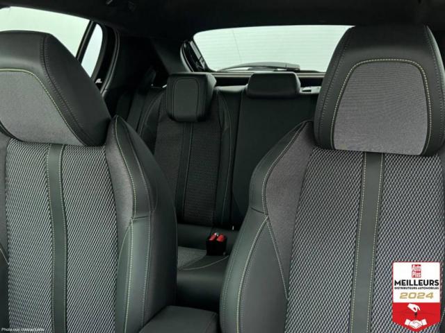 Peugeot 208 image 6