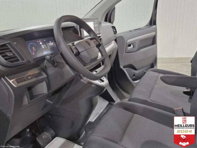 Peugeot Traveller image 2