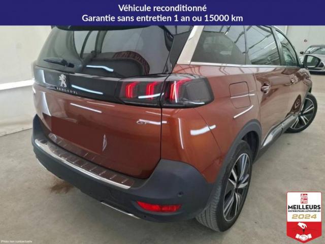 Peugeot 5008 image 1
