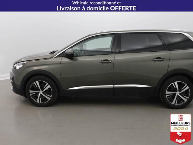 Peugeot 5008 image 6