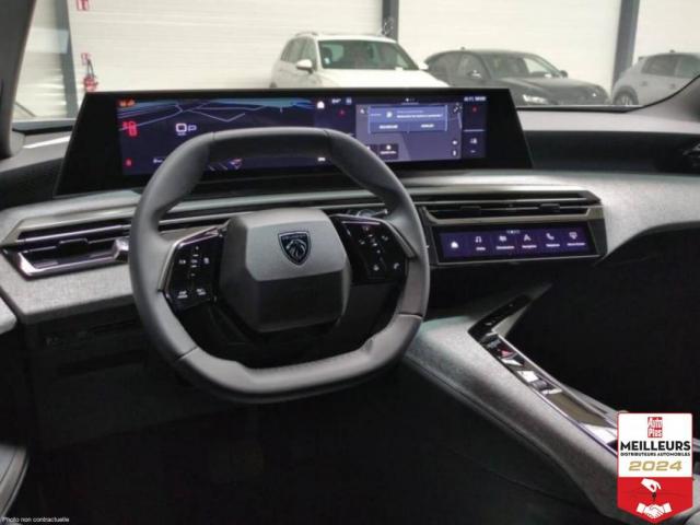 Peugeot 3008 image 2