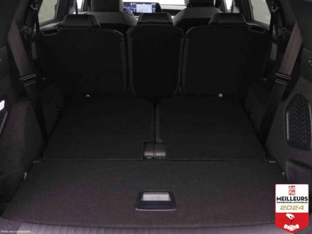 Peugeot 5008 image 1