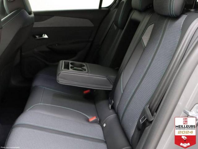 Peugeot 308 image 2
