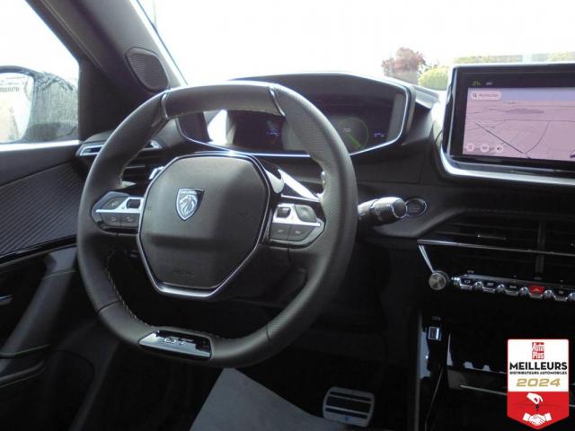 Peugeot 2008 image 1