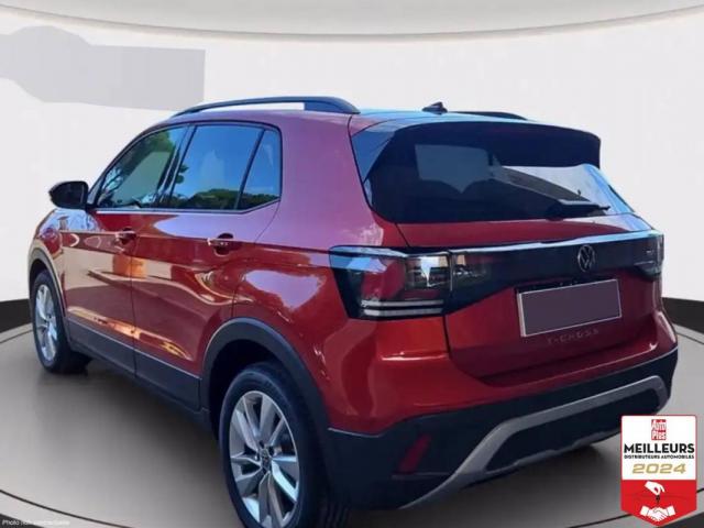 Volkswagen T-Cross image 1