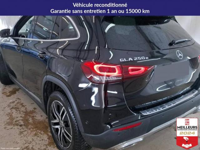 Mercedes Benz Gla image 6