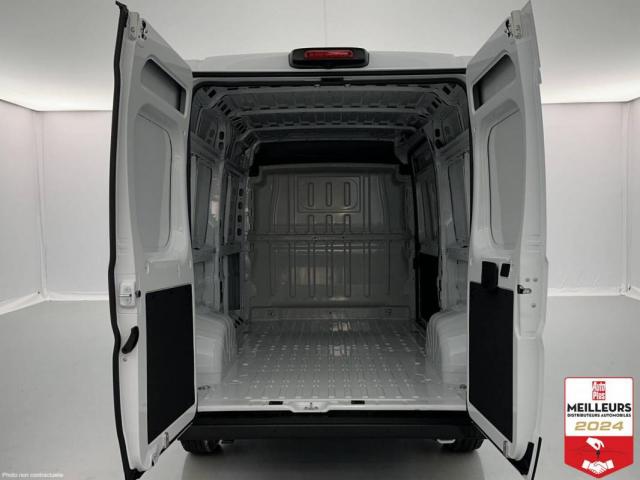 Peugeot Boxer image 9