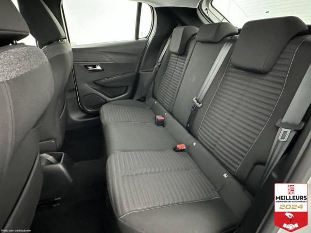 Peugeot 208 image 8