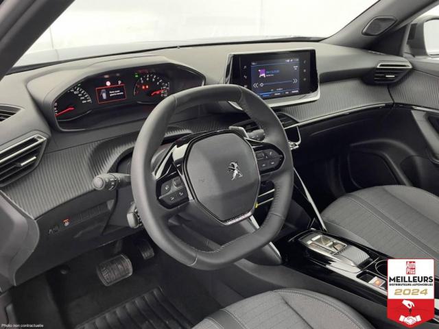 Peugeot 2008 image 8