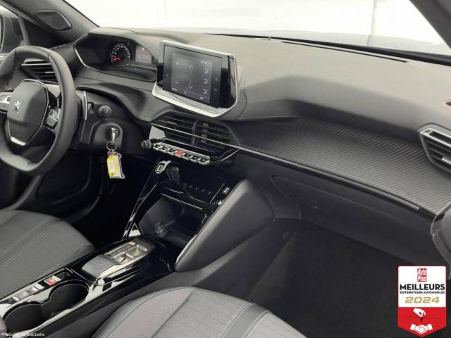 Peugeot 2008 image 1