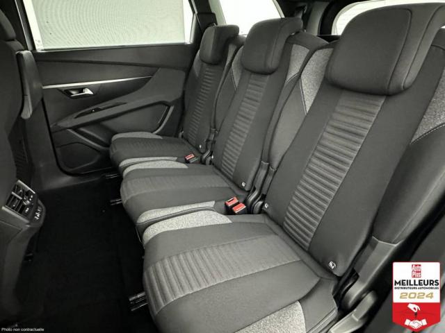 Peugeot 5008 image 4