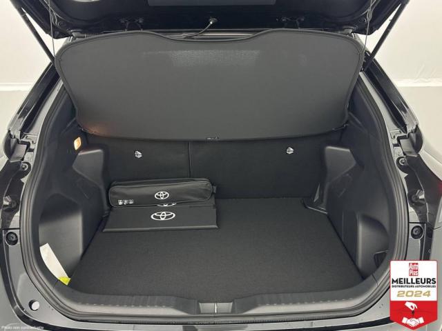 Toyota Yaris Cross image 9
