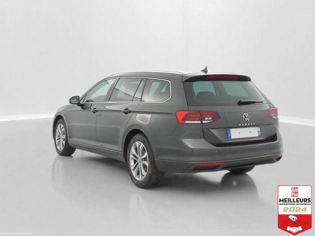 Volkswagen Passat Sw image 7