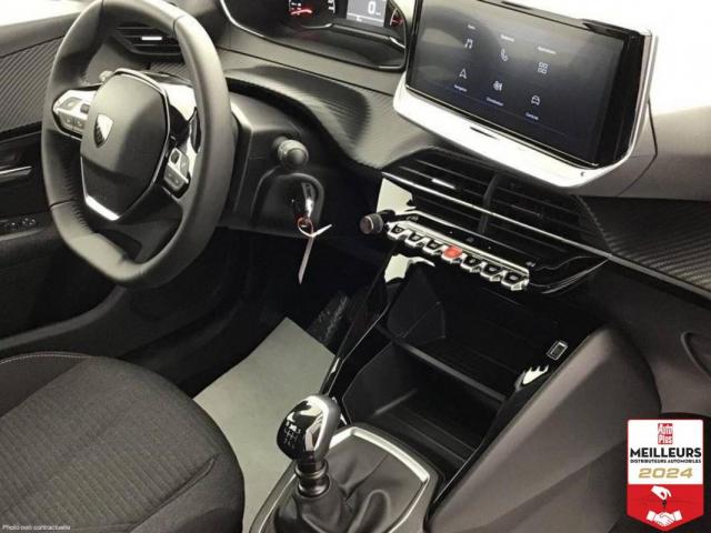 Peugeot 208 image 7
