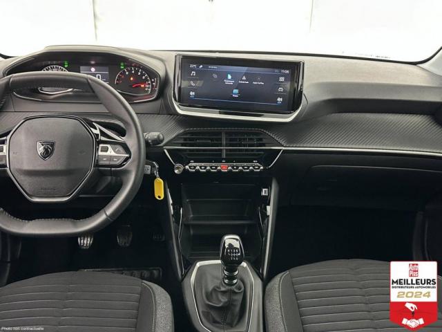 Peugeot 208 image 2